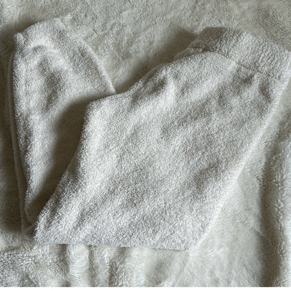 Copper key Super Soft White Teddy Jogger Pajamas